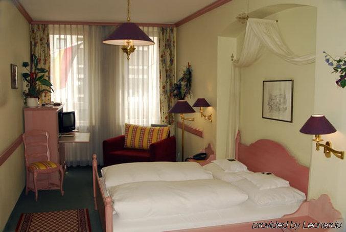 فندق نورنبيرغفي  هوتل أم جوزيفسبلاتز الغرفة الصورة